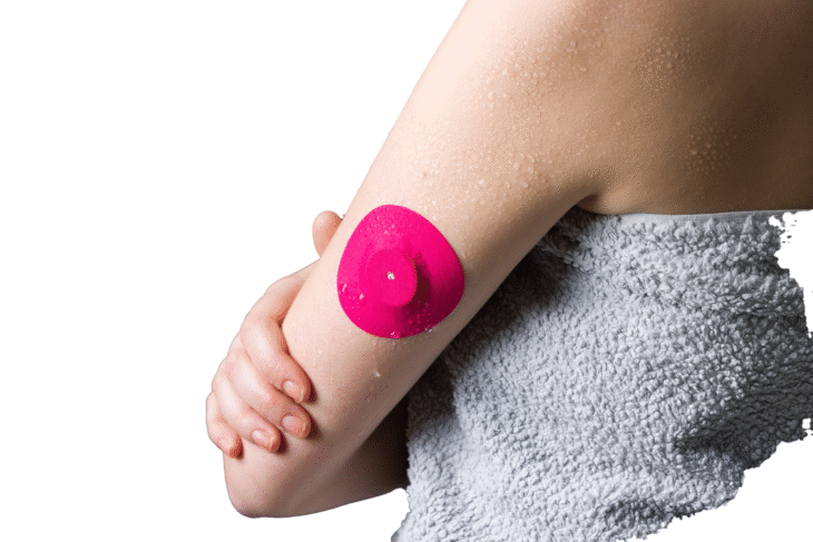 cover FSL rose mouillé 3 fond blanc